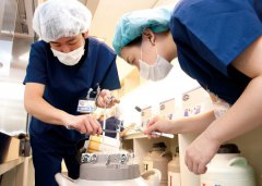 30 岁多囊女性在